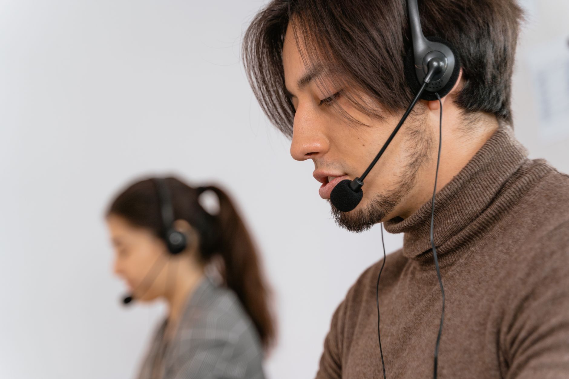 Tiếng Anh email, điện thoại và chăm sóc khách hàng